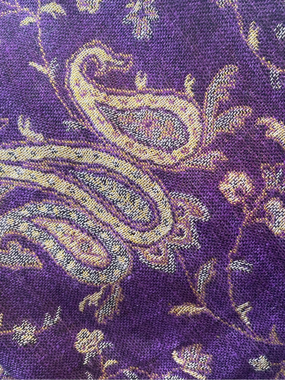 Purple Paisley Jacquard Fabric Scarf